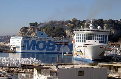 MOBY - 5